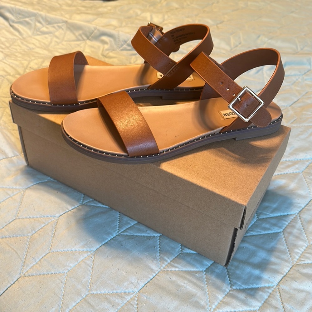 Steve Madden Tesa Sandals in Cognac, Size 9